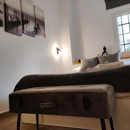 Budha Luxury Centro Historico De Apartment Malaga